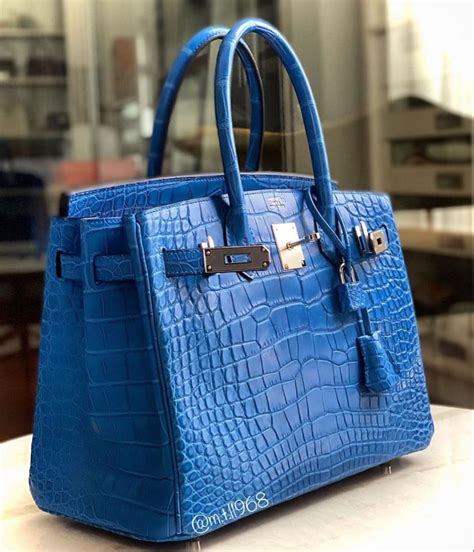 high quality replica bags hong kong|good copies of designer bags.